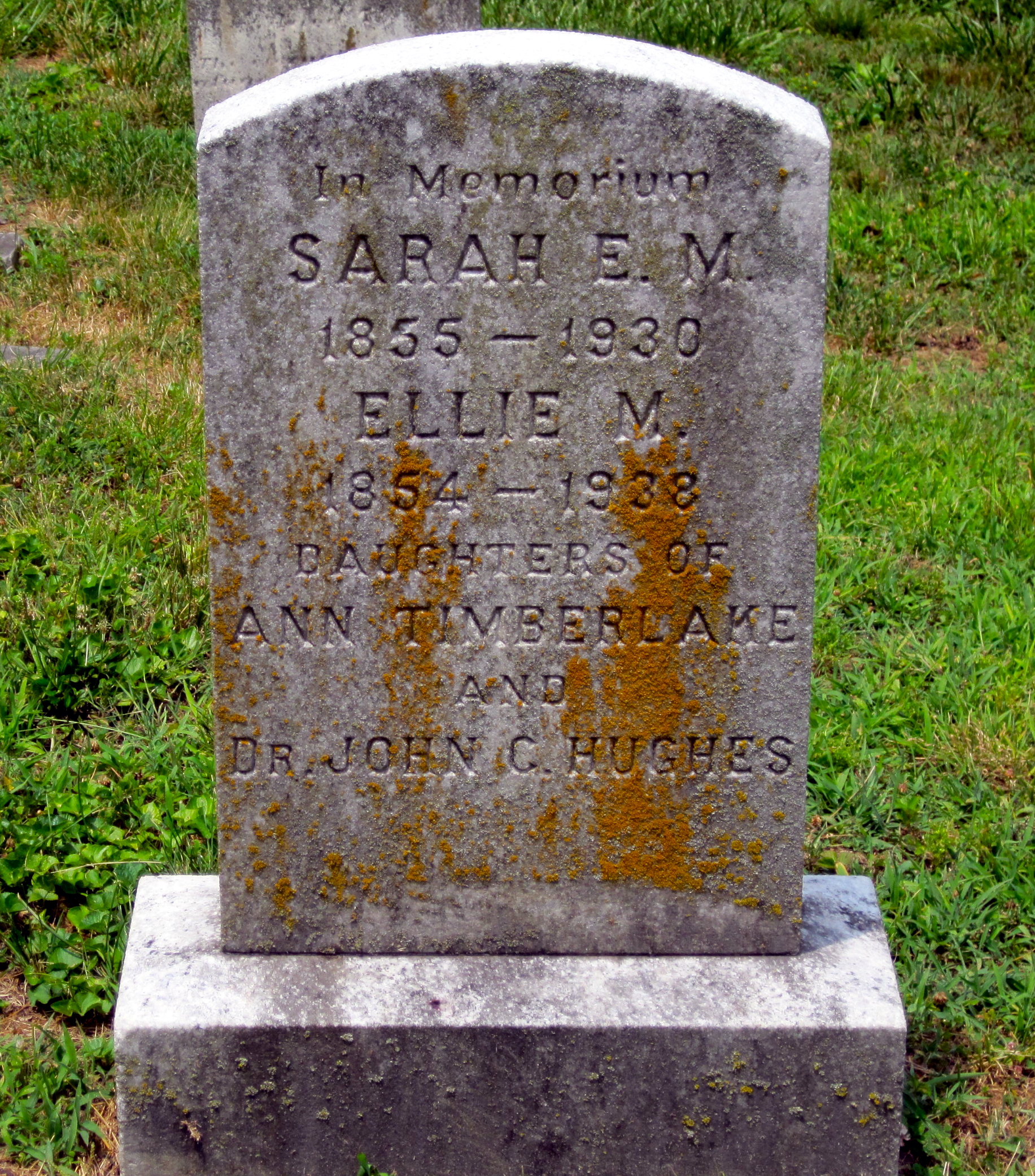 Sarah E.M. and Ellie M. Hughes grave marker